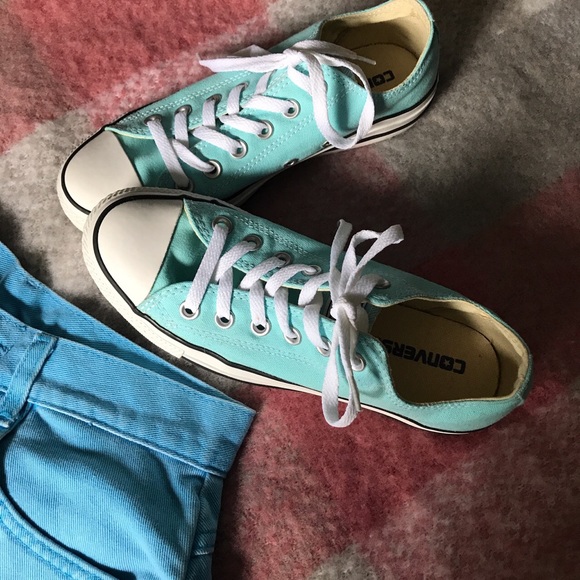 Baby Blue Converse - Picture 2 of 4